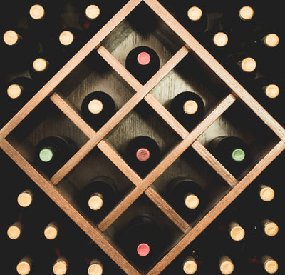 HEBBEN: 12x de leukste wijnrekjes en wijnkastjes!